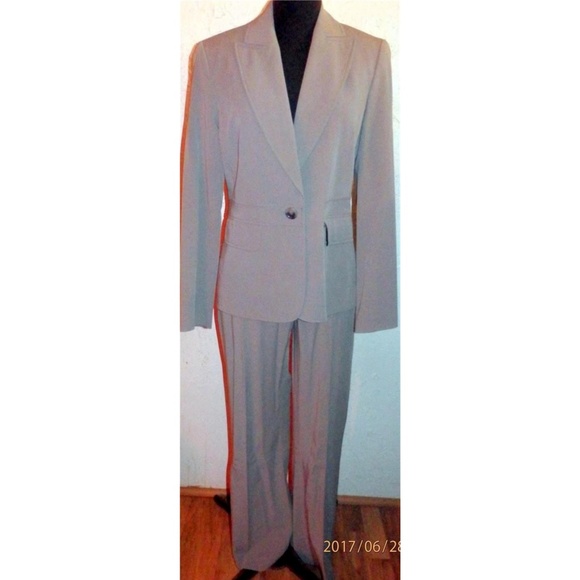 Ann Taylor Light Olive Green Seasonal Pant Suit S - Picture 5 of 6